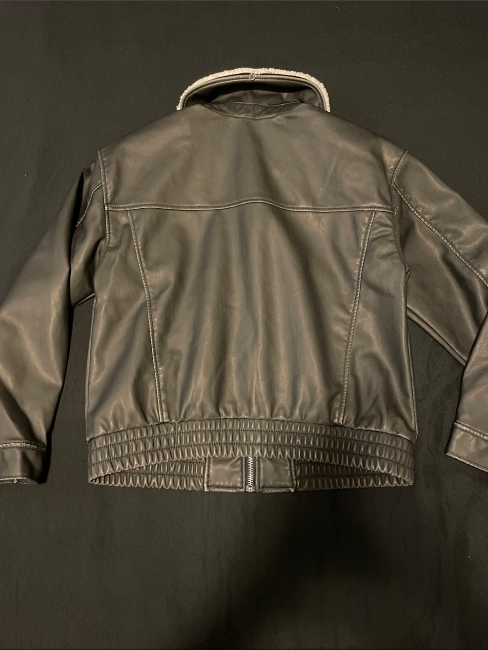 Black leather jacket - Picture 3 of 3